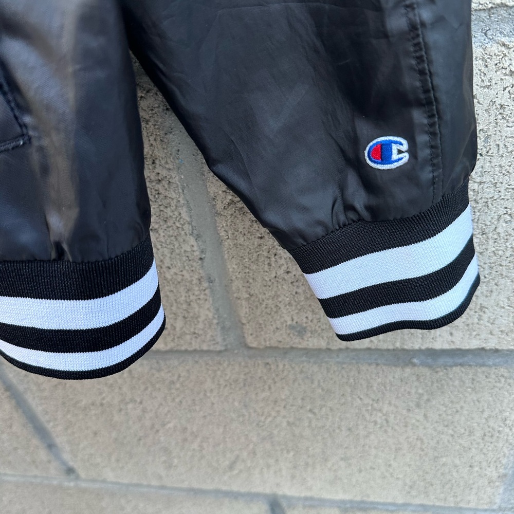 Champion Black Varsity Bomber Jacket Logo Snap Front Women’s M - Picture 4 of 7